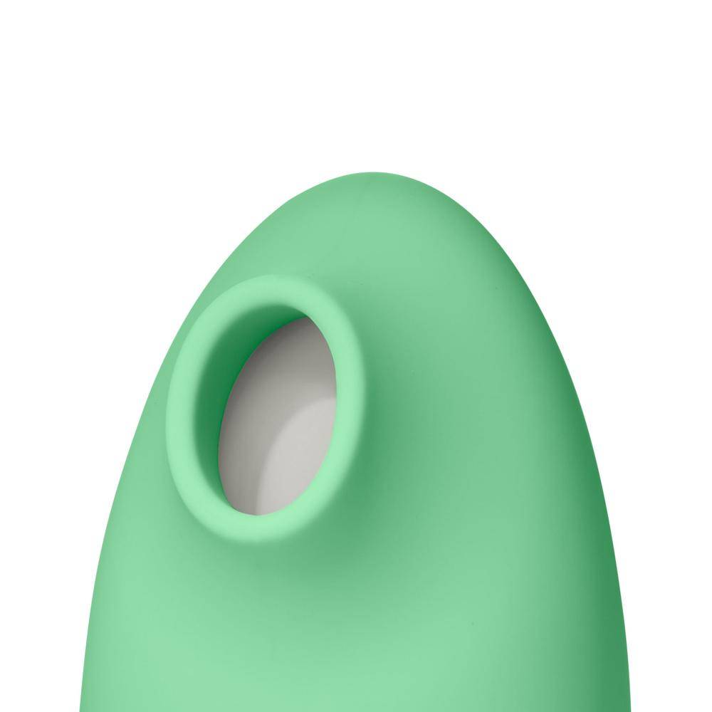 Lora Di Carlo Snozzle