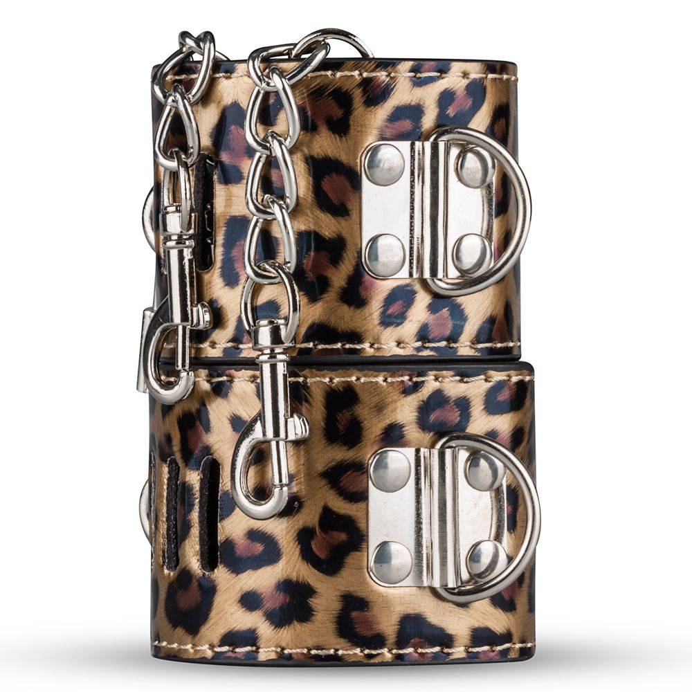 Secret Pleasure Chest EDC wickle